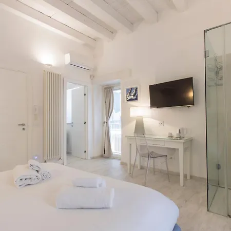 Ortygia Con Terrazza Sul Mare E Jacuzzi Pensionat *